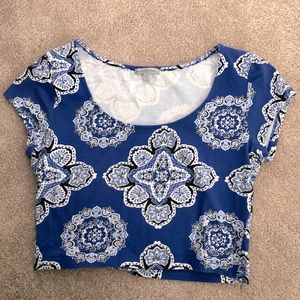 Charlotte Russe crop top size M